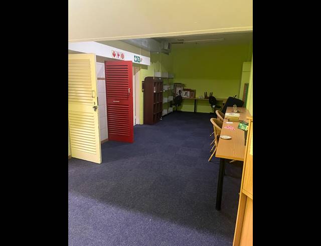 1,096M² OFFICE TO LET IN GLENWOOD